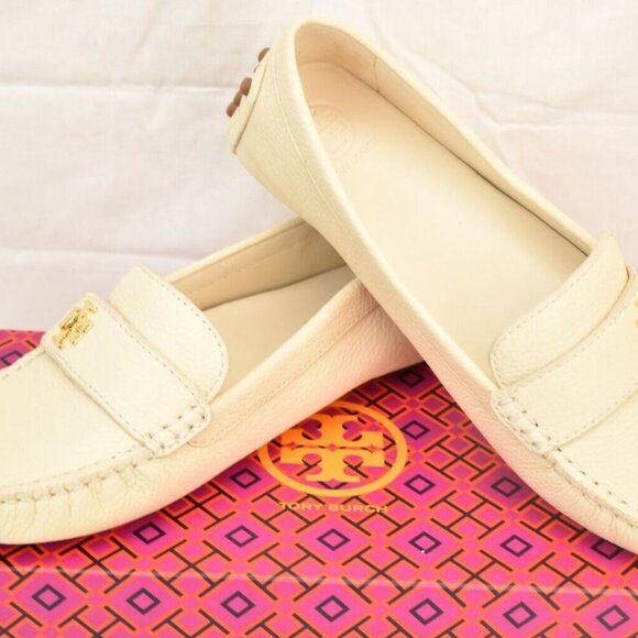 New Tory Burch Sz 9.5 Kira Driver mini Tumbled leather FLATS MOCCASINS 56443 - Picture 2 of 8